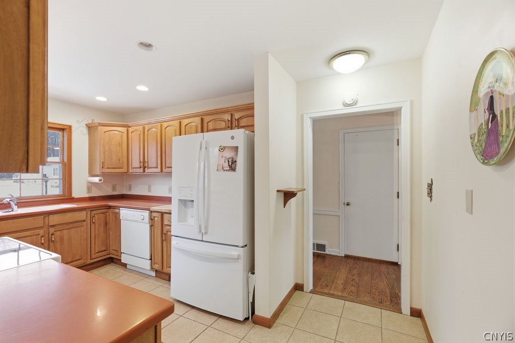 59 Payne Street Hamilton, NY 13346 - Photo 15 of 40