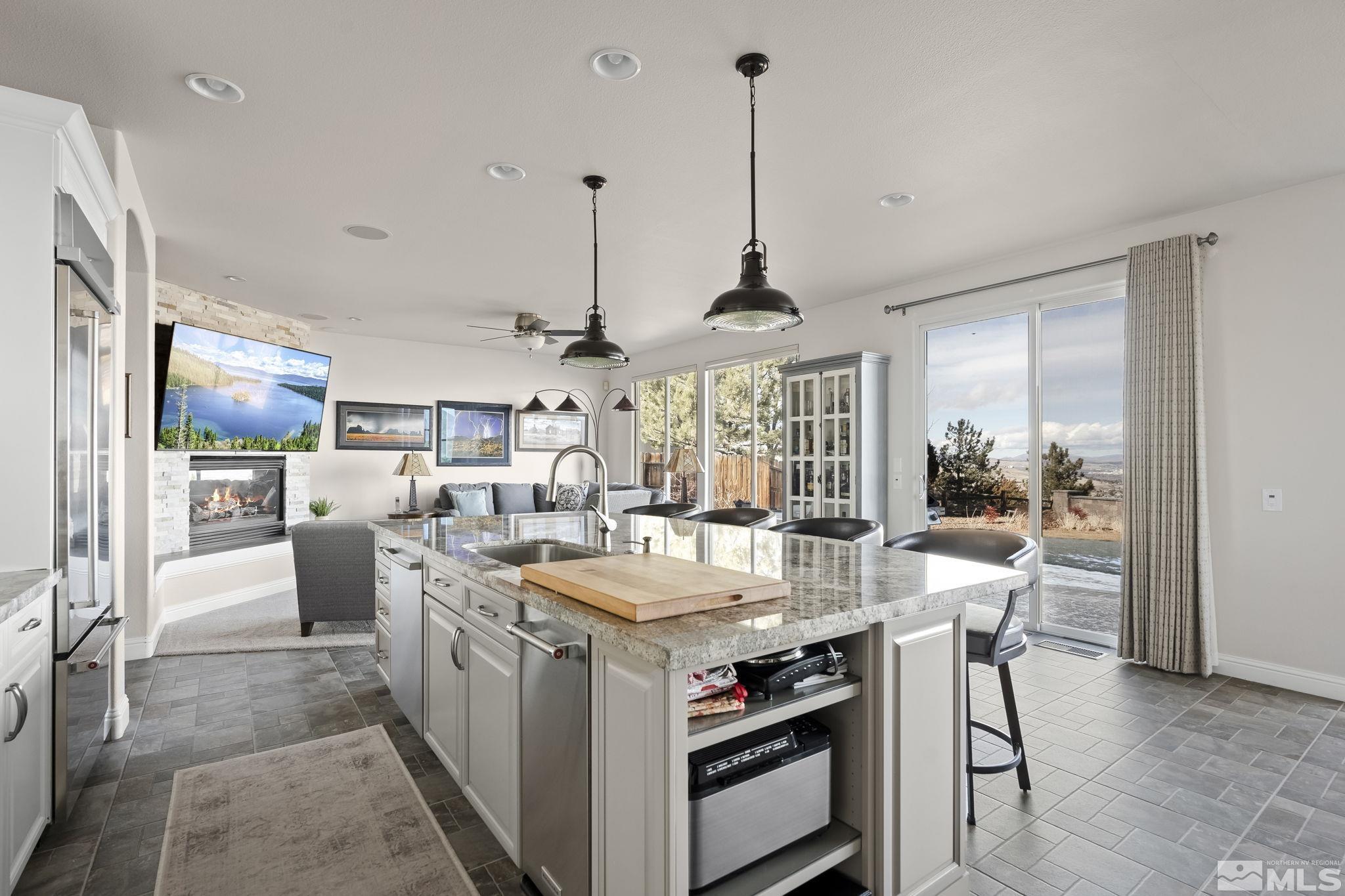 3365 Forest View Lane Reno, NV 89511 - Photo 8 of 40 Photo 8