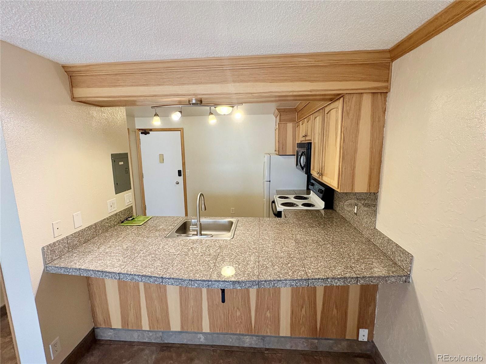 805 29th Street, Unit 253 Boulder, CO 80303 - Photo 5 of 32