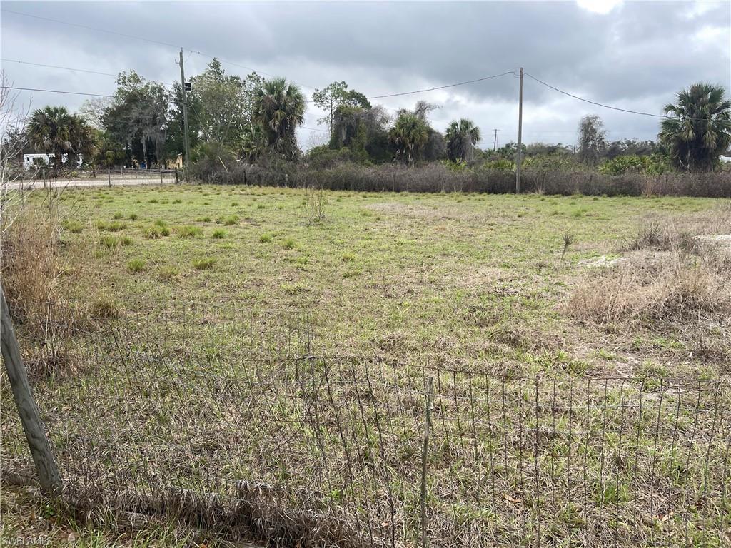21840 Claytor Road Alva, FL 33920 - Photo 7 of 13 Gallery Image 7