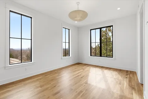 $6,246,996 | 818 Brentview Drive, Nashville, TN 37220