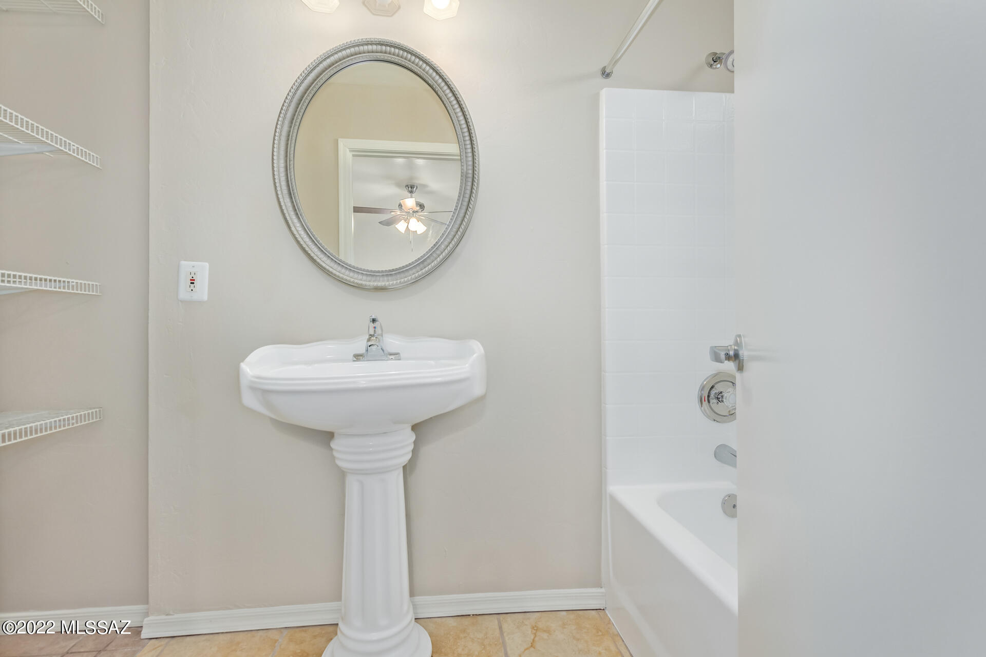 4090 North Romero Road Tucson, AZ 85705 - Photo 7 of 8