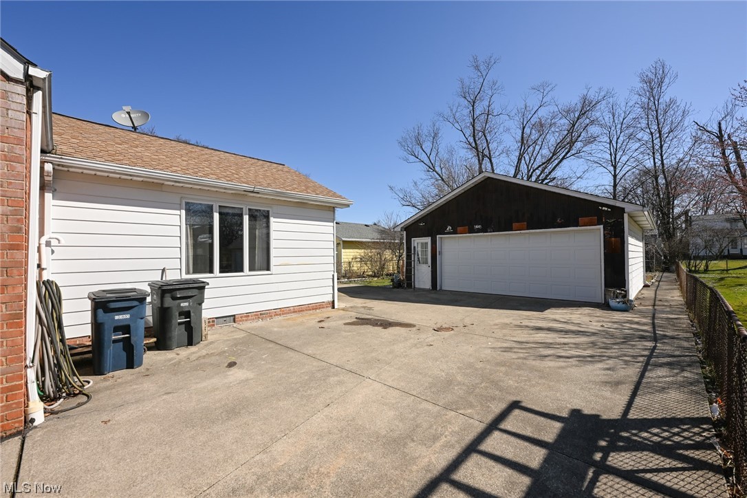 1231 Churchill Road Lyndhurst, OH 44124 - Photo 16 of 19