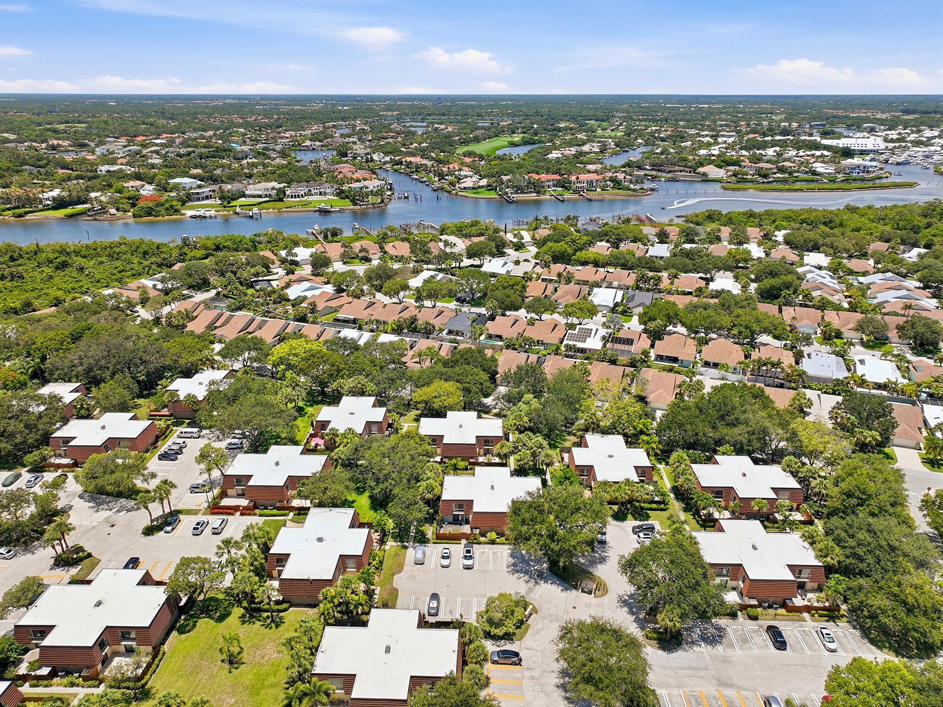 2716 27th Court Jupiter, FL 33477 - Photo 32 of 37 32_08_008_dji_0817_18_19_20_21
