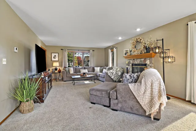 $434,900 | 7646 46th Avenue, Pleasant Prairie, WI 53142