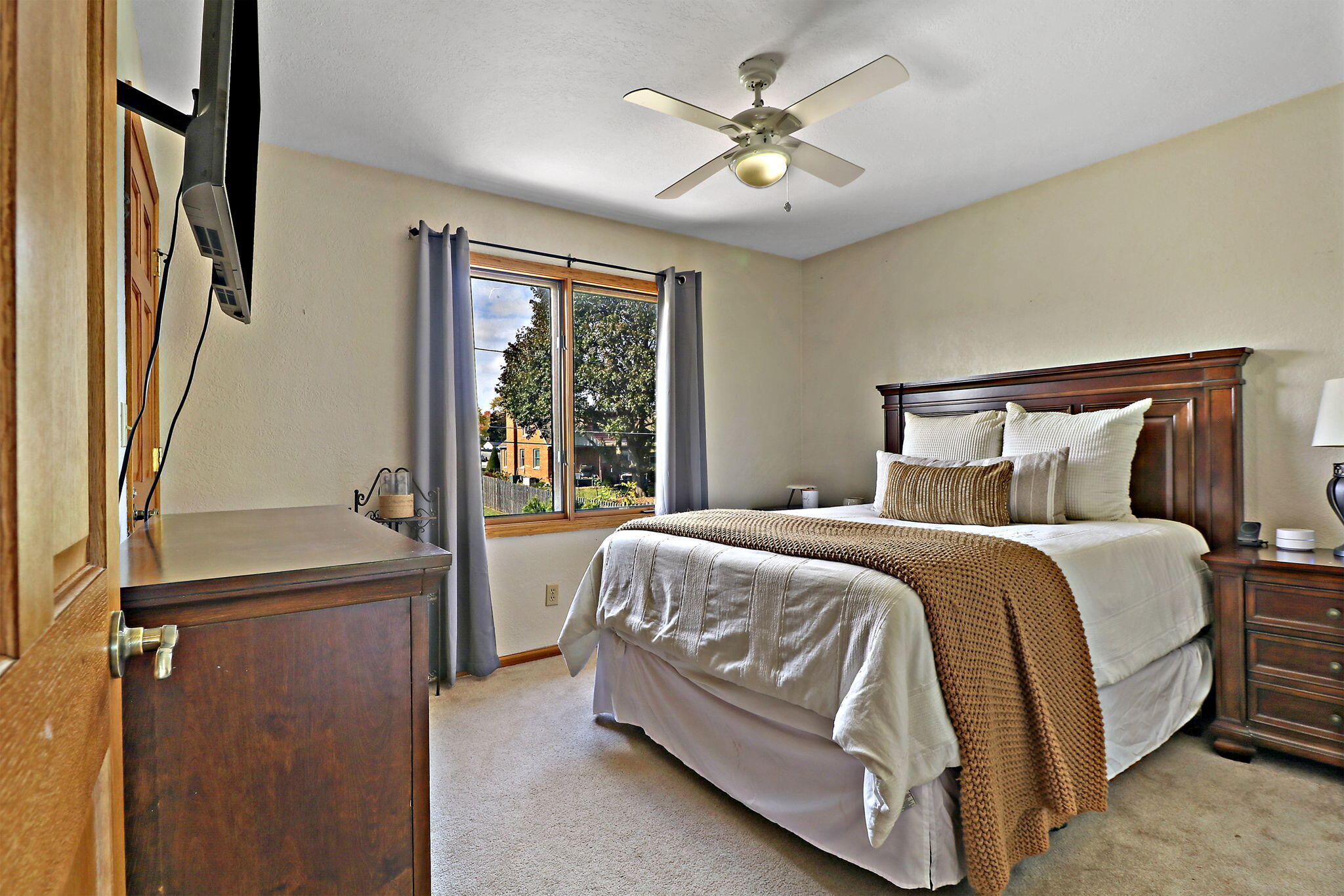 7646 46th Avenue Pleasant Prairie, WI 53142 - Photo 20 of 36 20-web-or-mls-7646 46th Ave. Kenosha, WI