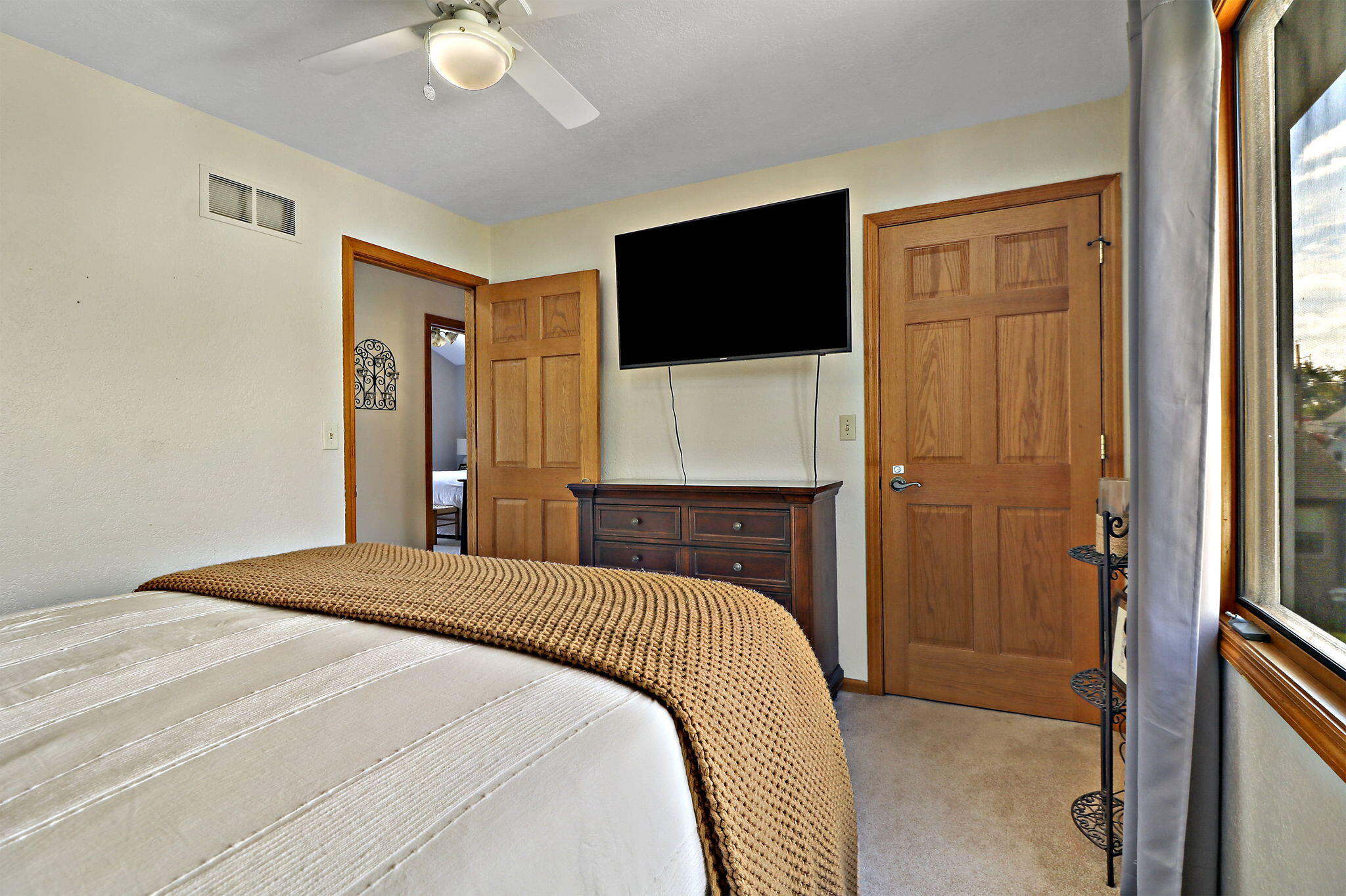 7646 46th Avenue Pleasant Prairie, WI 53142 - Photo 21 of 36 21-web-or-mls-7646 46th Ave. Kenosha, WI