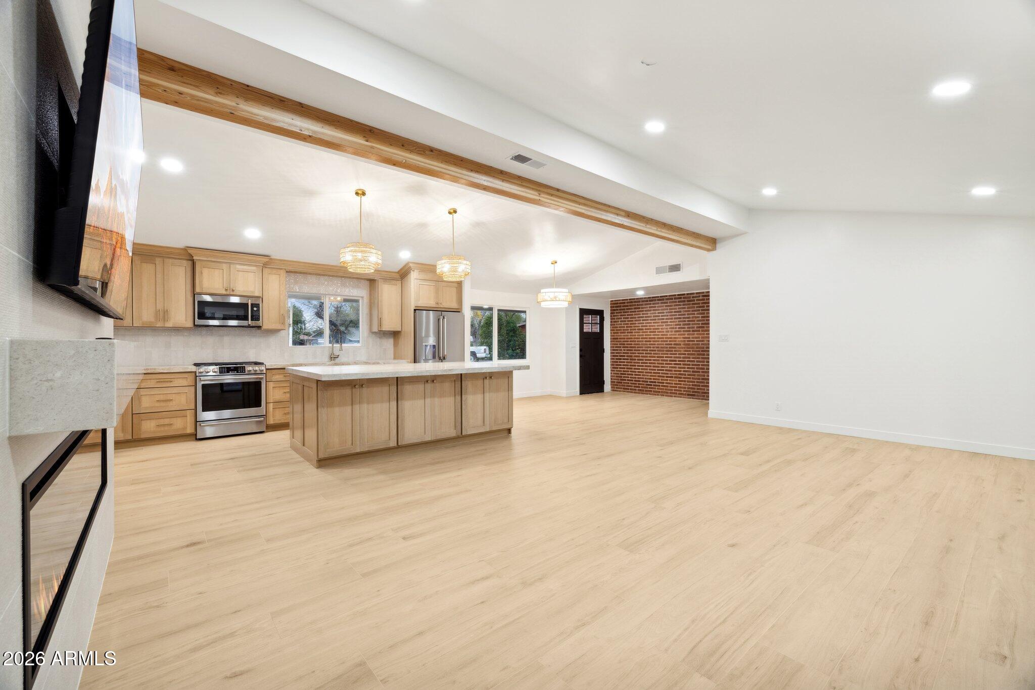 1216 West Rovey Avenue Phoenix, AZ 85013 - Photo 13 of 45 Pic16