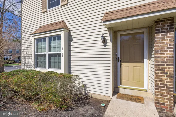 $2,700 | 101 Camber Lane, Mount Laurel, NJ 08054