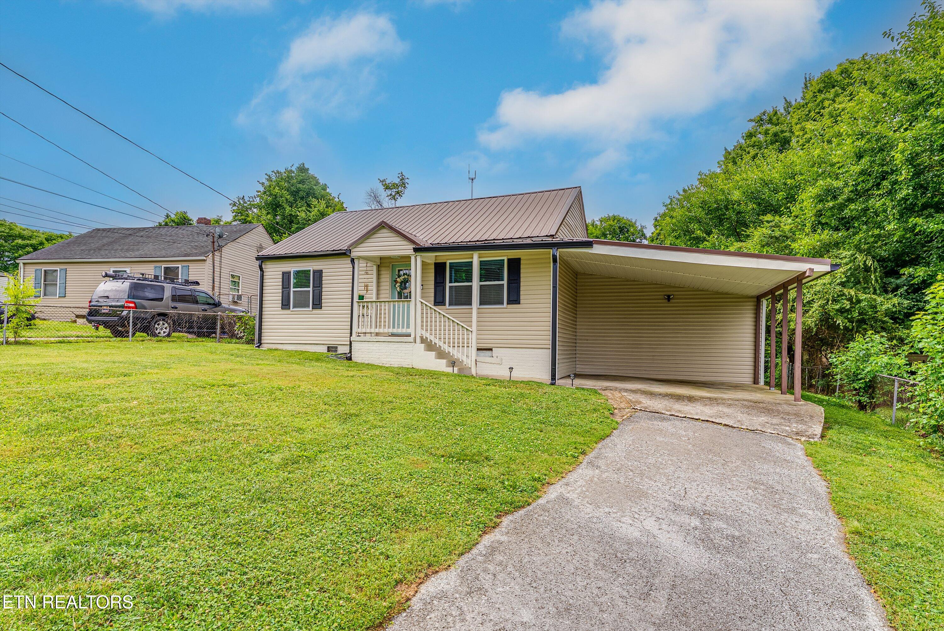 4321 High School Road Knoxville, TN 37912 - Photo 3 of 39 03-Front A3