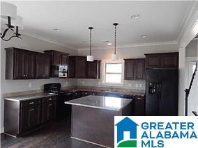 5233 Meadow Ridge Trail Bessemer, AL 35022 - Photo 4 of 9