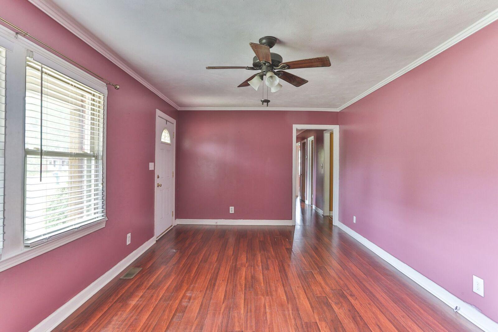 202 East Temple Avenue Rockingham, NC 28379 - Photo 13 of 31 2Z1A1048_preview.jpeg