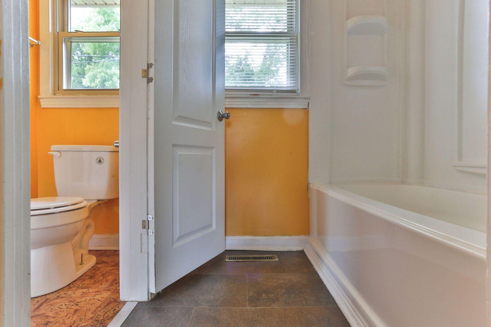 202 East Temple Avenue Rockingham, NC 28379 - Photo 22 of 31 2Z1A1084_preview.jpeg