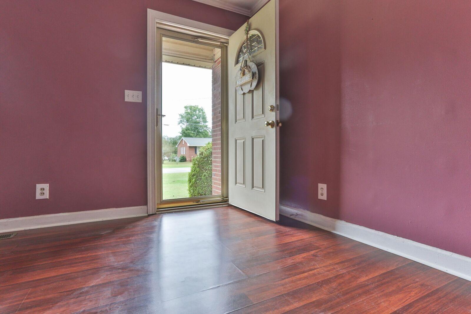 202 East Temple Avenue Rockingham, NC 28379 - Photo 25 of 31 2Z1A1096_preview.jpeg