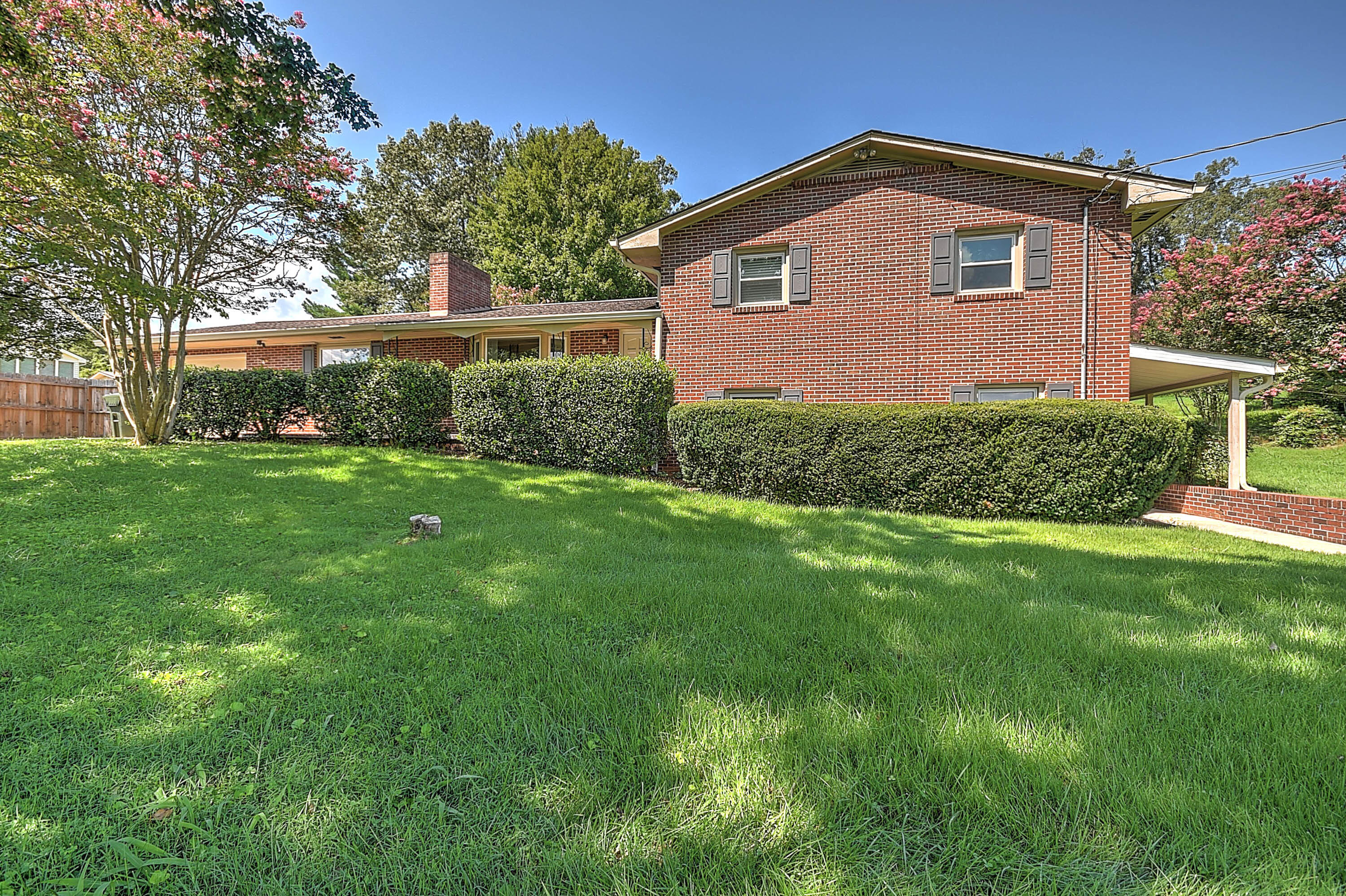 137 Snyder Road Johnson City, TN 37615 - Photo 4 of 36 Snyder-3