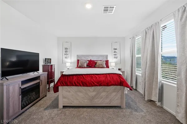 $300,000 | 554 Foothill Cove Lane, Henderson, NV 89002