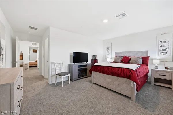 $300,000 | 554 Foothill Cove Lane, Henderson, NV 89002