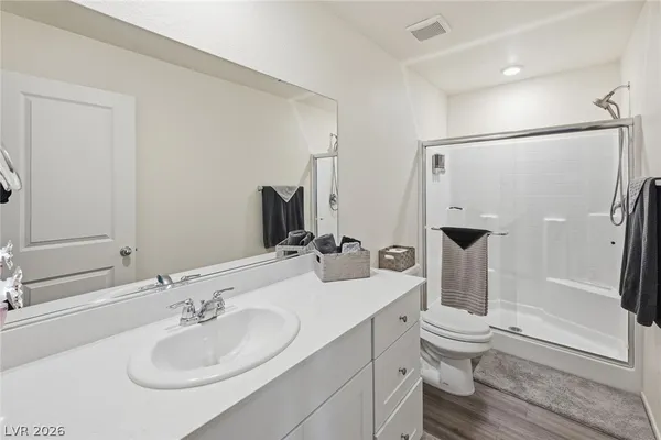 $300,000 | 554 Foothill Cove Lane, Henderson, NV 89002