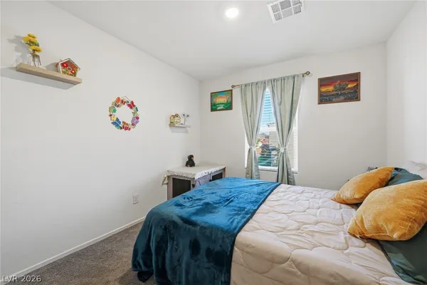 $300,000 | 554 Foothill Cove Lane, Henderson, NV 89002