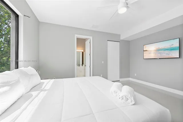 $30,000 | 5500 Southwest 67th Avenue, Miami, FL 33155