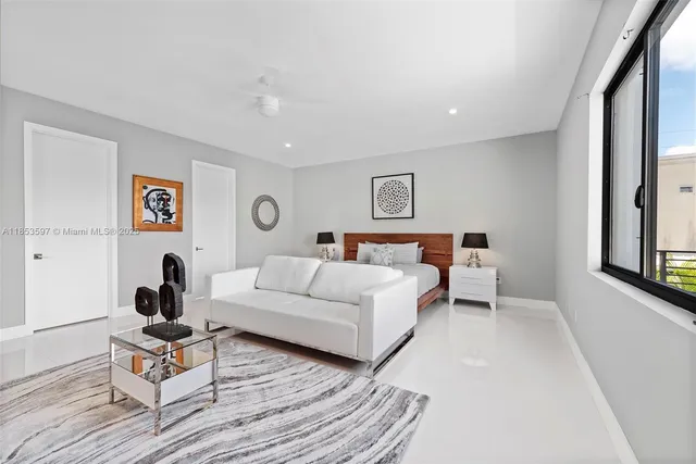 $30,000 | 5500 Southwest 67th Avenue, Miami, FL 33155