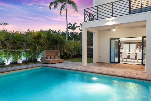 $30,000 | 5500 Southwest 67th Avenue, Miami, FL 33155