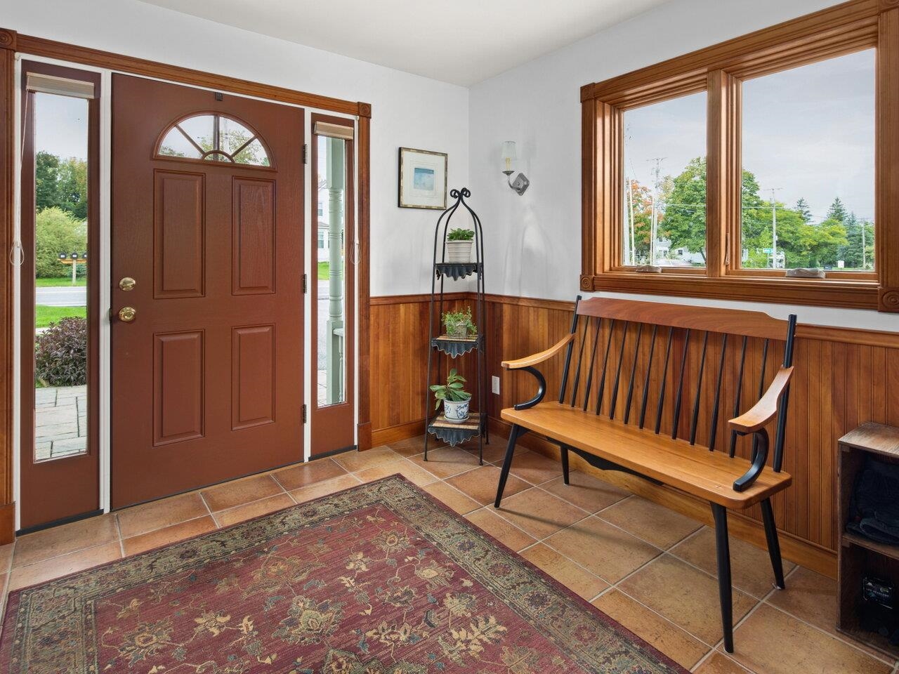 651 Falls Road Shelburne, VT 05482 - Photo 5 of 40 Gallery Image 5