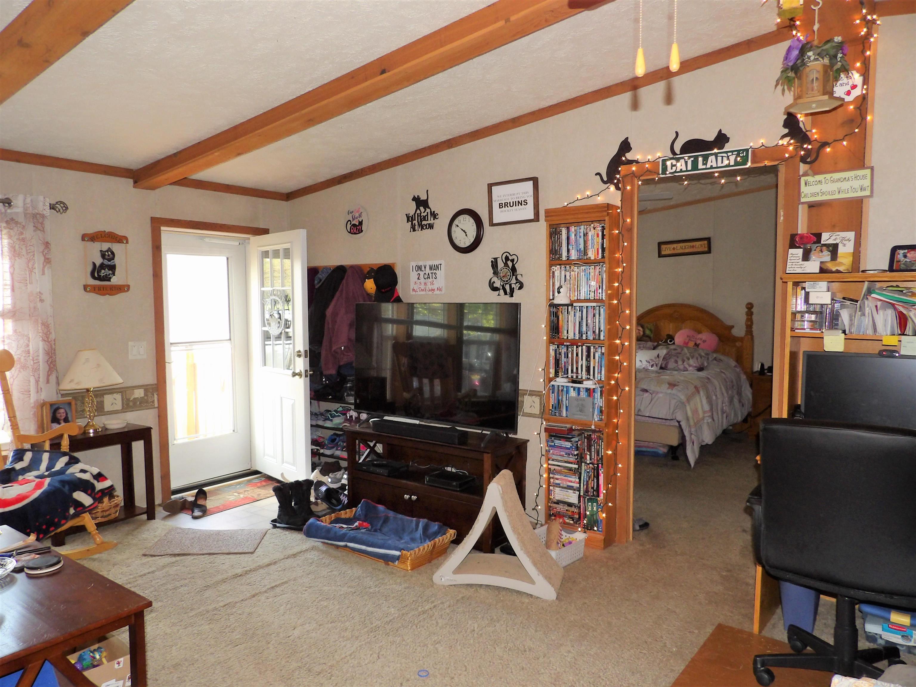 14 Sargent Street, Unit 4 Northfield, NH 03276 - Photo 16 of 40