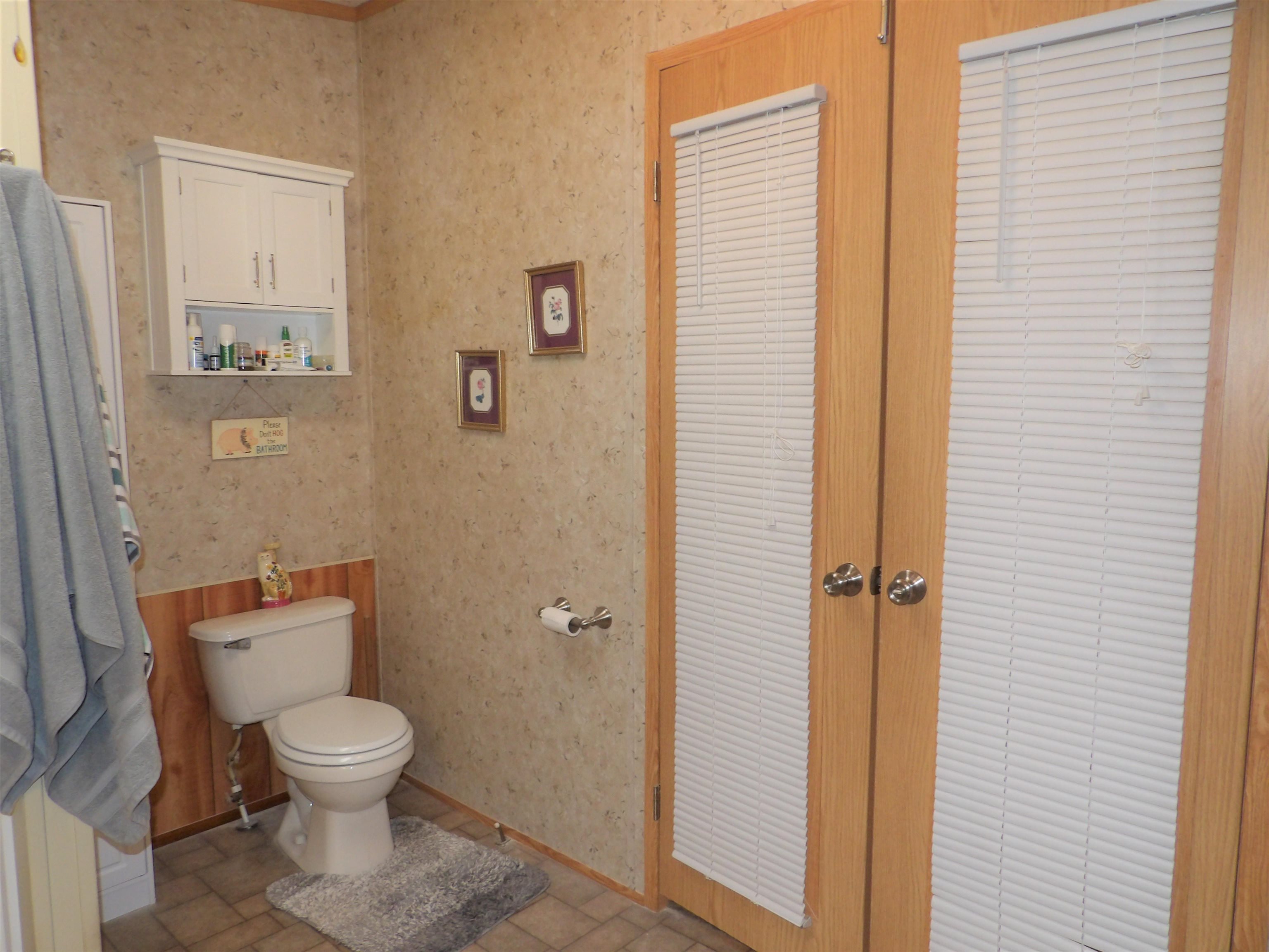 14 Sargent Street, Unit 4 Northfield, NH 03276 - Photo 27 of 40