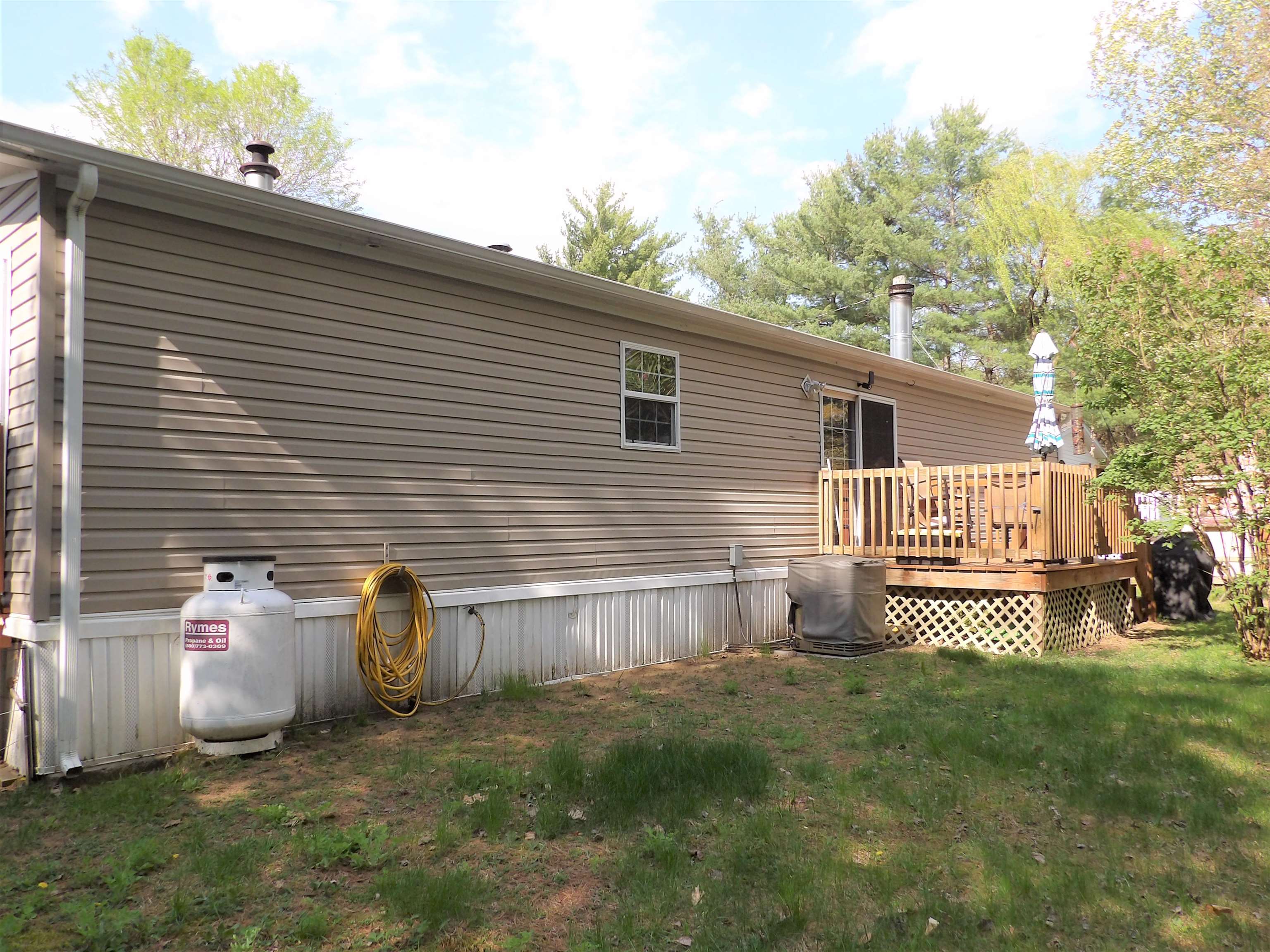 14 Sargent Street, Unit 4 Northfield, NH 03276 - Photo 35 of 40