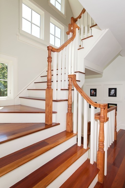 86 Pickwick Road Newton, MA 02465 - Photo 7 of 16 a view of entryway