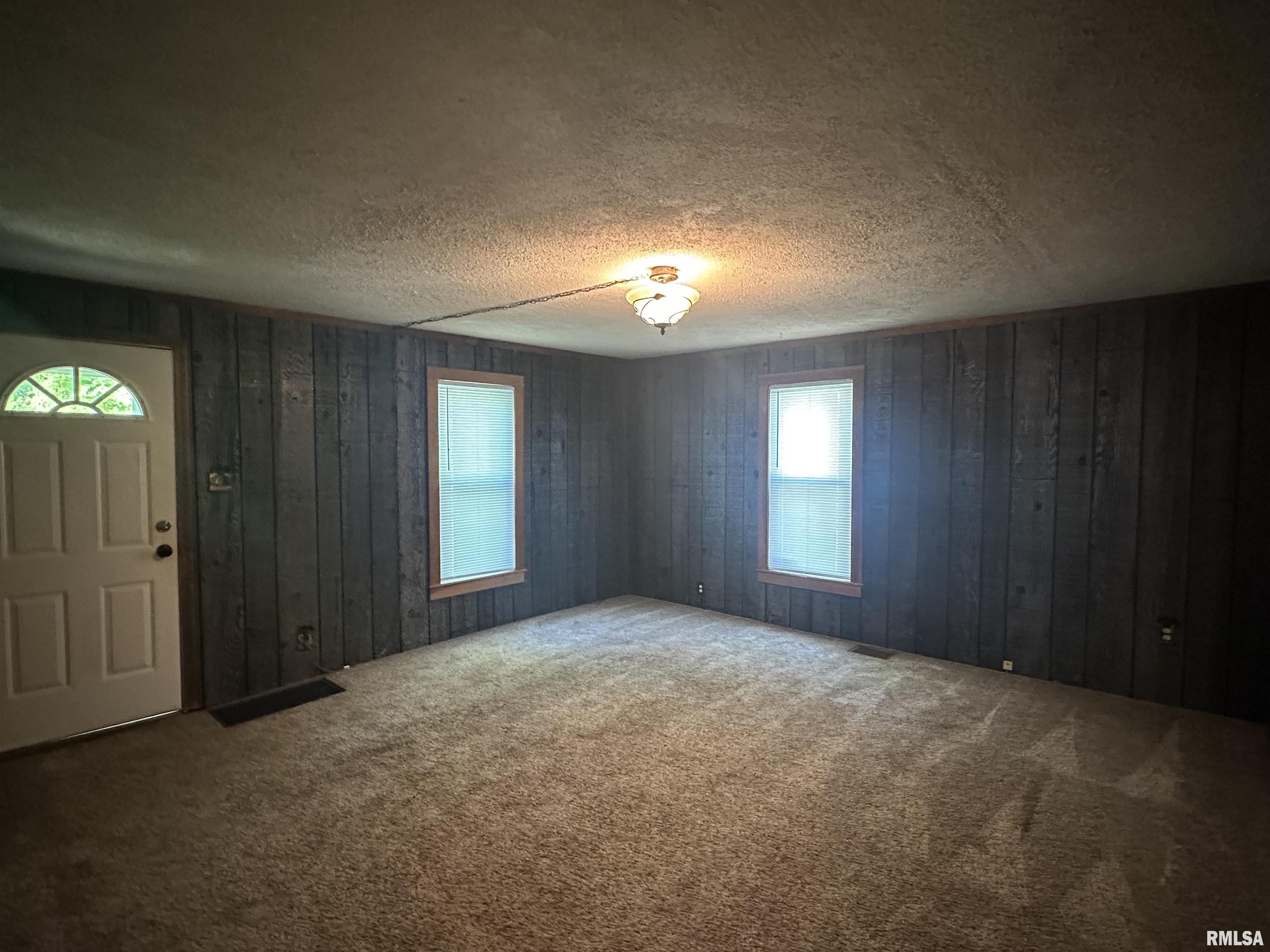 338 Warren Road Carbondale, IL 62901 - Photo 6 of 12