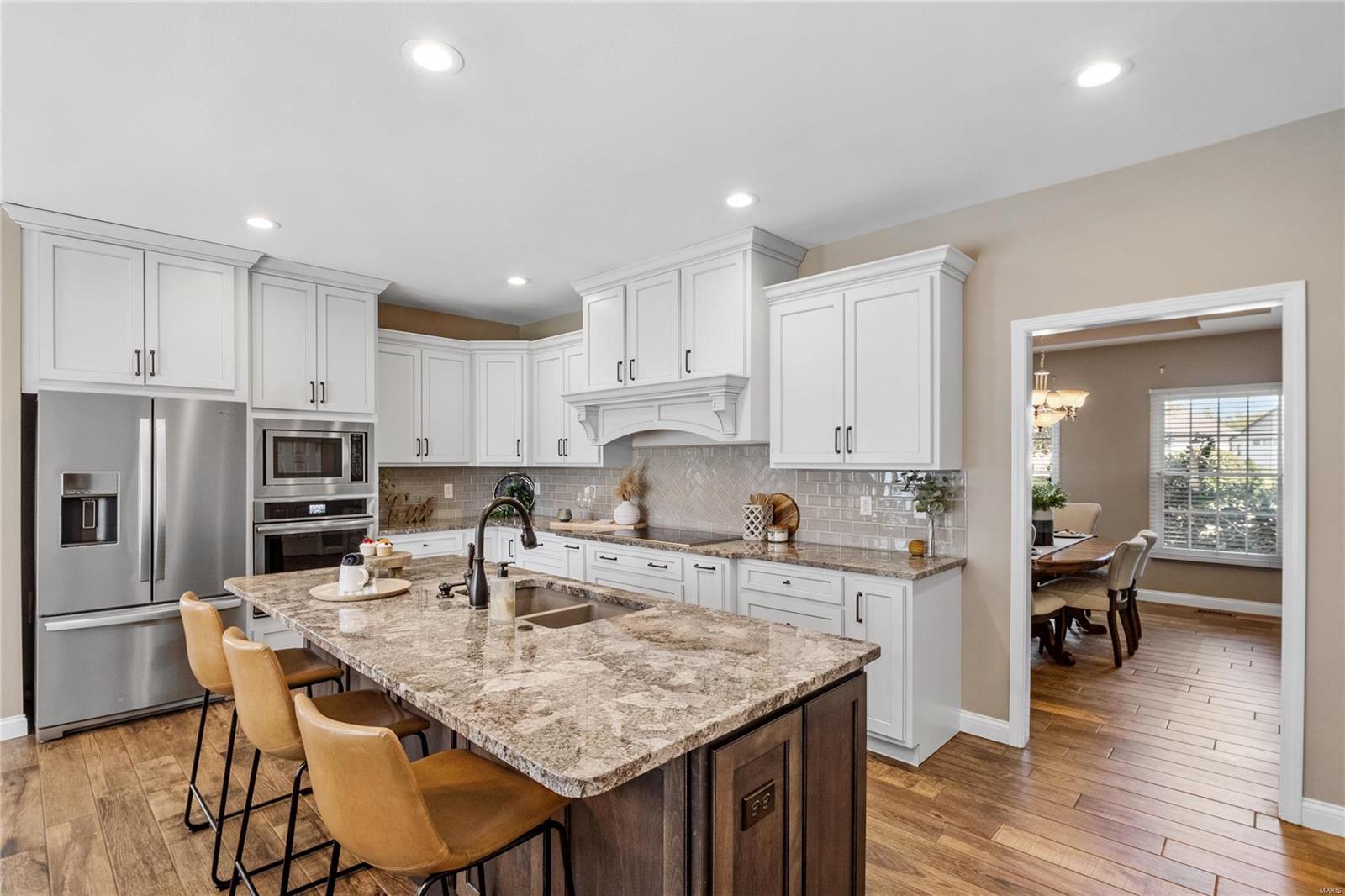 1703 Clover Ridge Columbia, IL 62236 - Photo 11 of 57