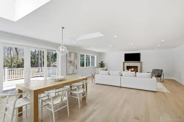 $3,595,000 | 39 A Barlow Lane, Rye, NY 10580