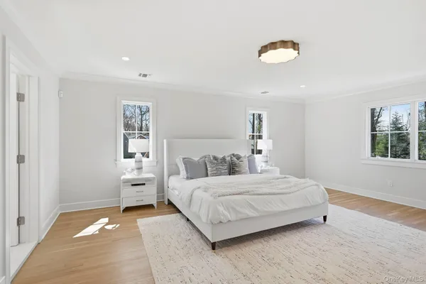 $3,595,000 | 39 A Barlow Lane, Rye, NY 10580