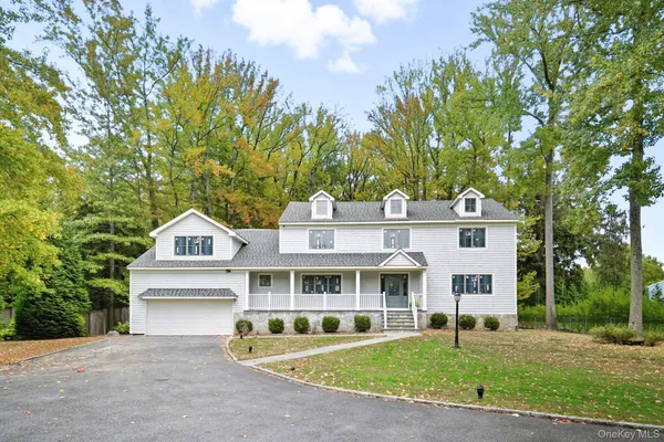 $3,595,000 | 39 A Barlow Lane, Rye, NY 10580