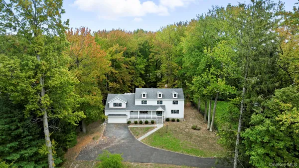 $3,595,000 | 39 A Barlow Lane, Rye, NY 10580