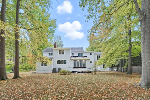 $3,595,000 | 39 A Barlow Lane, Rye, NY 10580