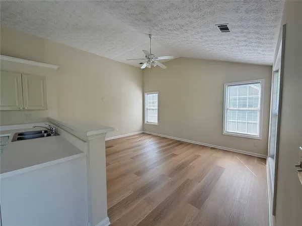 $2,500 | 902 Conners Cove Northwest, Lawrenceville, GA 30044