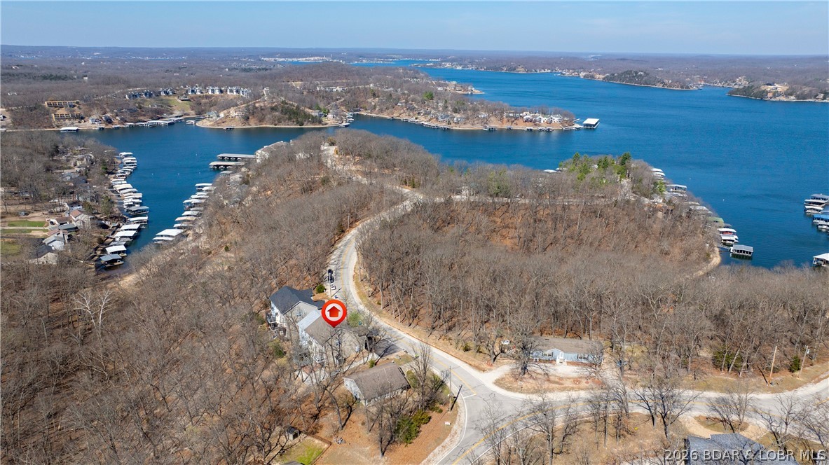 34 Walnut Road Lake Ozark, MO 65049 - Photo 2 of 30