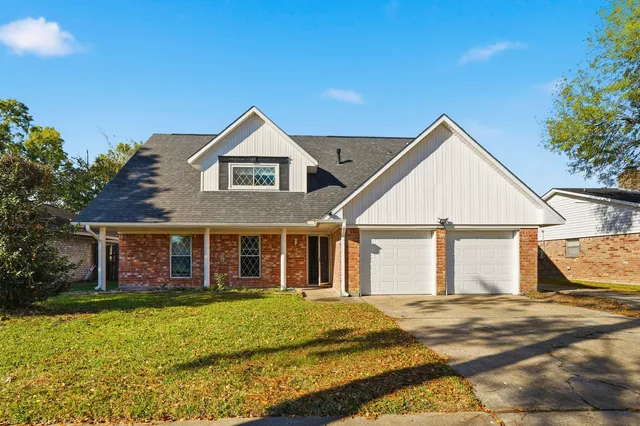 $2,500 | 2518 Henderson Lane, Deer Park, TX 77536