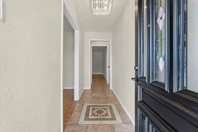 $2,500 | 2518 Henderson Lane, Deer Park, TX 77536