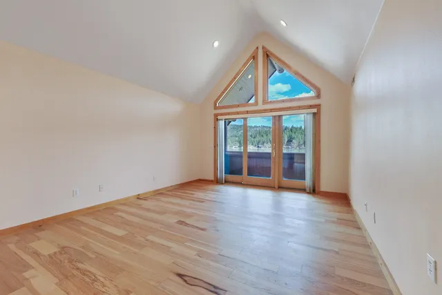 $1,320,000 | 23612 North Westlake Drive, Nine Mile Falls, WA 99026