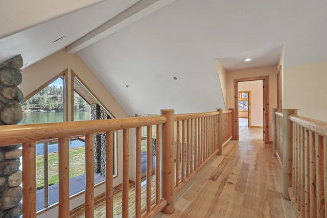 $1,320,000 | 23612 North Westlake Drive, Nine Mile Falls, WA 99026