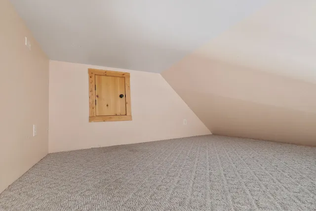 $1,320,000 | 23612 North Westlake Drive, Nine Mile Falls, WA 99026