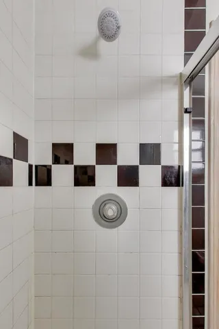 $2,400 | 1423 West Cortez Street, Unit 2, Chicago, IL 60642