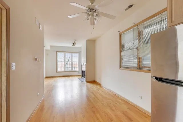$2,400 | 1423 West Cortez Street, Unit 2, Chicago, IL 60642