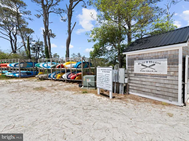 $1,890,000 | 32046 Baywind Walk, Selbyville, DE 19975