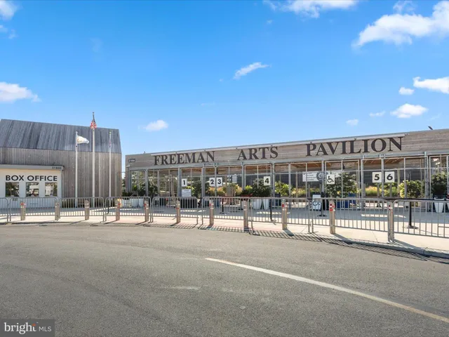 $1,890,000 | 32046 Baywind Walk, Selbyville, DE 19975