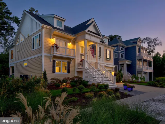 $1,890,000 | 32046 Baywind Walk, Selbyville, DE 19975